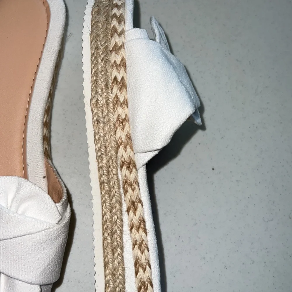 NWOT Cute Espadrilles Slides size 9 - Picture 6 of 6